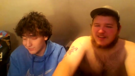bigdickbabydaddyx2  30-03-2022